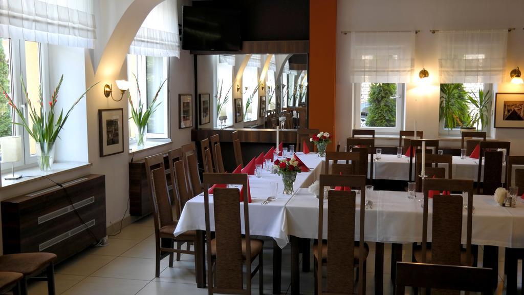 Osrodek Scsk Optima Aparthotel Krakow Bagian luar foto
